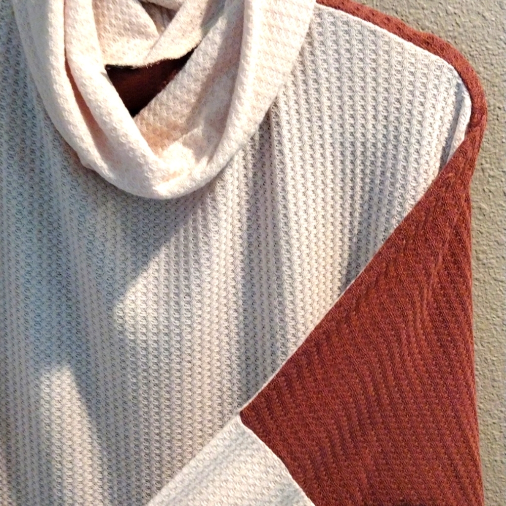 Boutique color block waffle top